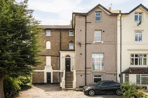 Kirkdale, London SE26 2 bed flat for sale