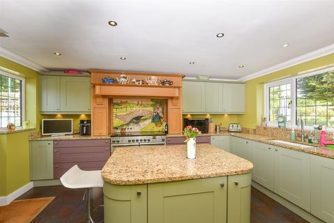 Pluckley, Ashford TN27 3 bed detached house for sale