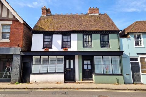 East Street, Havant, Hampshire, PO9 2 bed semi
