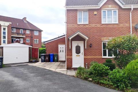 Lees park way, Droylsden 4 bed semi