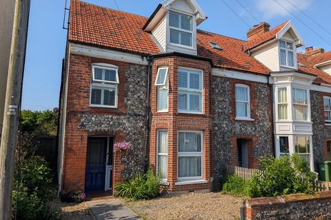 Cliff Road, Sheringham NR26 3 bed apartment for sale