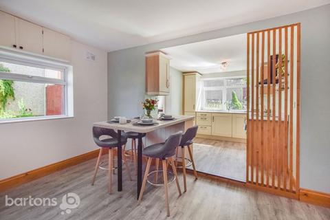 Sandringham Avenue, WHISTON 2 bed semi