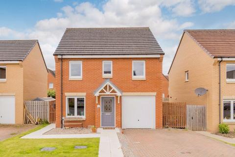 51 Kittlegairy View, Peebles, EH45 9LZ 3 bed detached house for sale