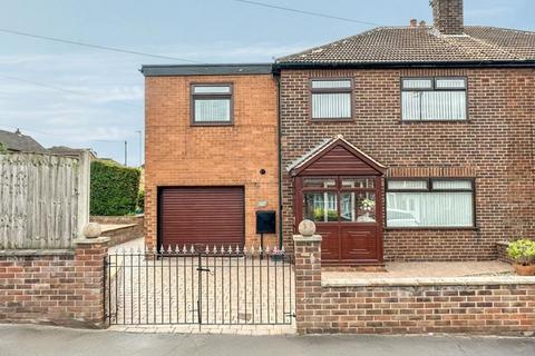 Nunns Lane, Featherstone WF7 3 bed semi