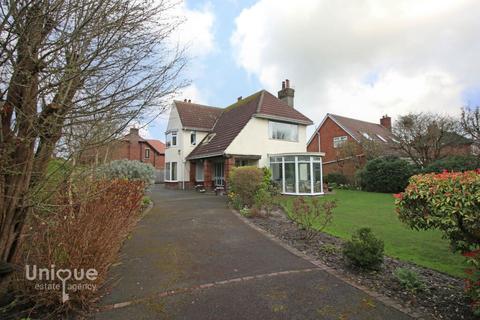 201 Victoria Road West, ... 4 bed detached house for sale