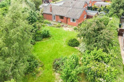 Yew Tree Avenue, Whittington 2 bed detached bungalow for sale