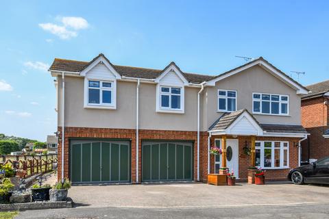 Barbrook Way, Bicknacre, Chelmsford 4 bed detached house for sale