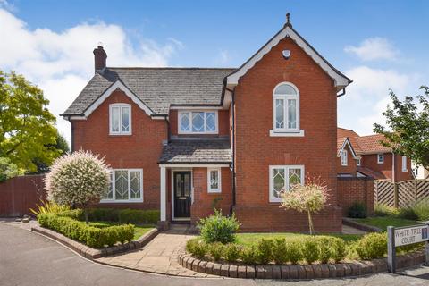 Celeborn Street, South Woodham Ferrers 4 bed detached house for sale