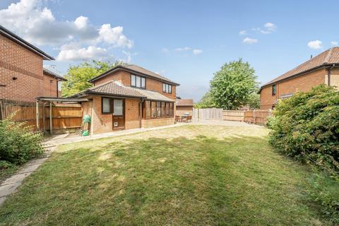 Water View, Surrey RH6 4 bed detached house for sale