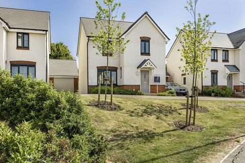 Great Oldbury Drive, Stonehouse GL10 4 bed detached house for sale