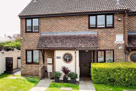 Franklin Road, Worthing, West Sussex... 2 bed flat for sale
