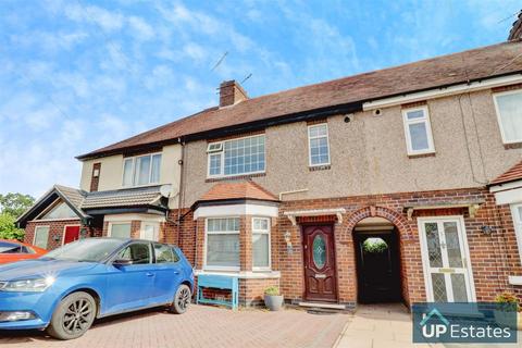 Newland Lane, Coventry 2 bed terraced house for sale