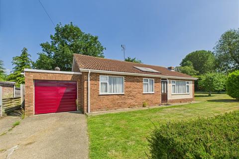 Hardy Close, Downham Market PE38 3 bed detached bungalow for sale