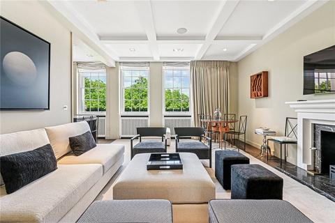 Eaton Square, London, SW1W 2 bed flat for sale