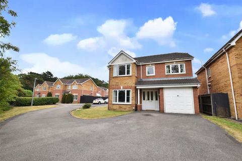 Brunel Close, Grimsby DN32 4 bed detached house for sale