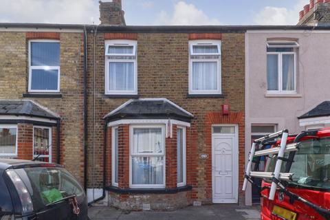 Nash Court Gardens, Margate, Kent, CT9 3 bed terraced house for sale