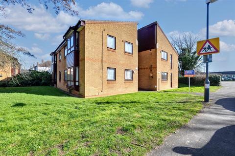 Ryde Avenue, Nuneaton CV10 1 bed flat for sale