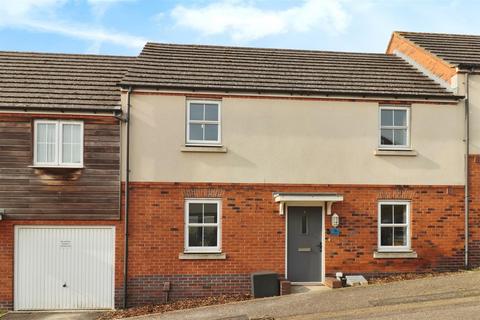 Two Yard Lane, Nuneaton CV10 3 bed terraced house for sale