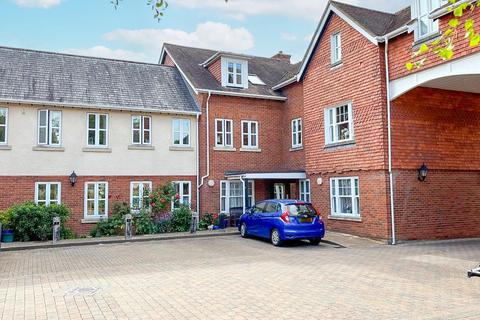 Grigg Lane, Brockenhurst, SO42 3 bed apartment for sale