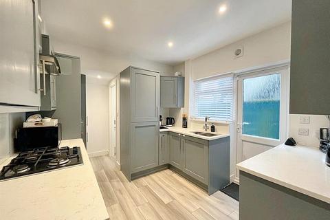 Winchcombe Road, Eastbourne 2 bed terraced house for sale
