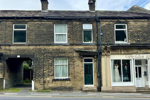 Calder Banks, Bradford BD13 2 bed terraced house for sale