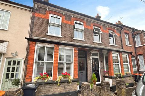 Waterlow Road, Bedfordshire LU6 3 bed terraced house for sale