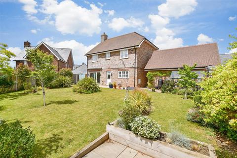 St. Crispin Close, Deal CT14 4 bed detached house for sale
