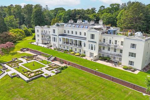 Swan Green, Emery Down, Lyndhurst, SO43 3 bed apartment for sale