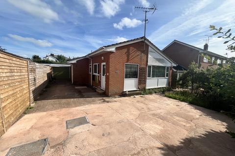 4 Cherry Meadow, Cheriton Fitzpaine... 2 bed bungalow for sale