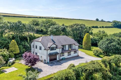 Lansallos, Nr. Looe, Cornwall 5 bed detached house for sale