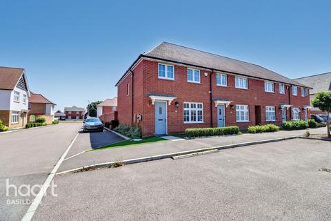 Dixon Road, Basildon 3 bed end of terrace house for sale