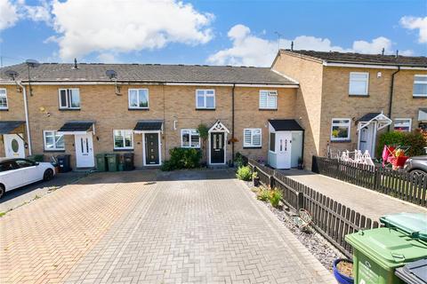 Latimer Drive, Basildon SS15 3 bed terraced house for sale