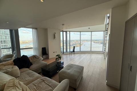 Charrington Tower, E14 3 bed flat for sale