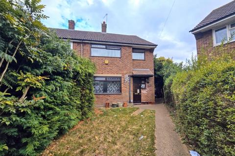 Snowden Crescent, Hayes, Greater... 3 bed semi