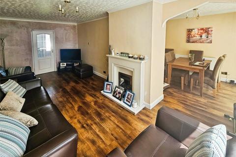 Down Green Road, Greater Manchester BL2 3 bed semi