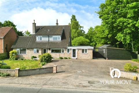 The Street, Diss IP21 3 bed detached house for sale