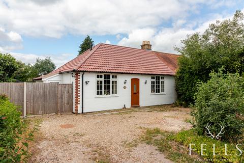 Woolsbridge Road, Ringwood BH24 2 bed semi