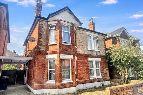 Bournemouth 2 bed flat for sale