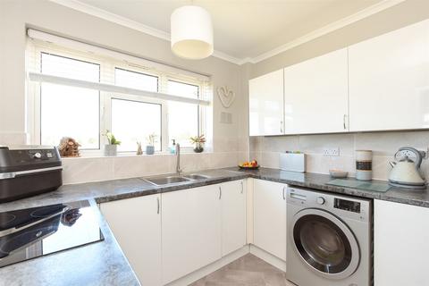 Windsor House, Reigate RH2 1 bed flat for sale