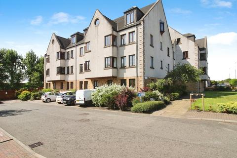 Inchview Terrace, Edinburgh EH7 3 bed flat for sale