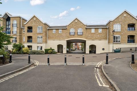 Complins Close, Oxford, Oxfordshire 3 bed apartment for sale