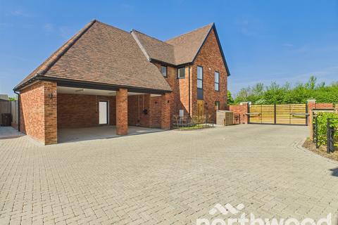 Meadow Farm, Great Chart, Ashford, TN23 5 bed detached house for sale