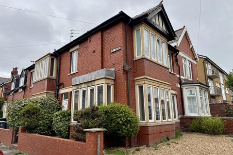 Waterloo Road, Blackpool FY4 2 bed terraced house for sale