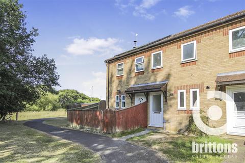Levers Close, King's Lynn 2 bed terraced house for sale