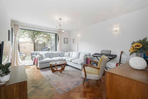 North Lane, Teddington TW11 4 bed terraced house for sale