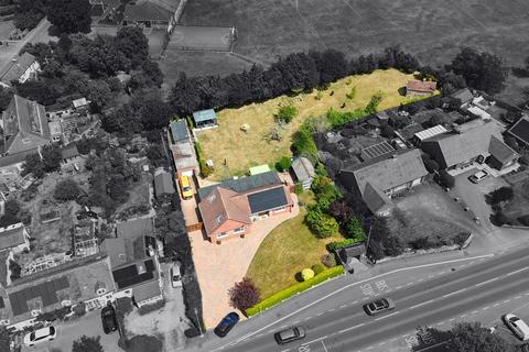 Main Road, Huntley, Gloucester 4 bed detached bungalow for sale
