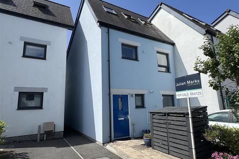 Solar Crescent, Plymouth PL6 4 bed end of terrace house for sale