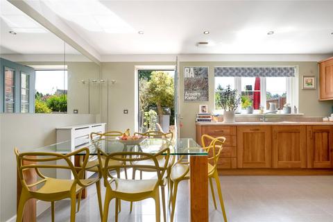 Elm Tree Court, Leicester LE2 5 bed semi