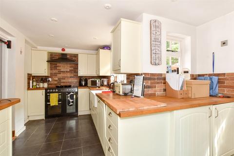 Tollgate Cottages, Lower Beeding RH13 3 bed semi