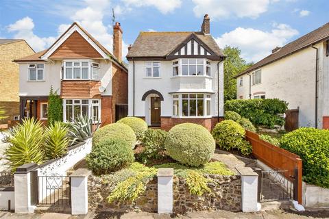 Madeira Road, Margate CT9 3 bed detached house for sale